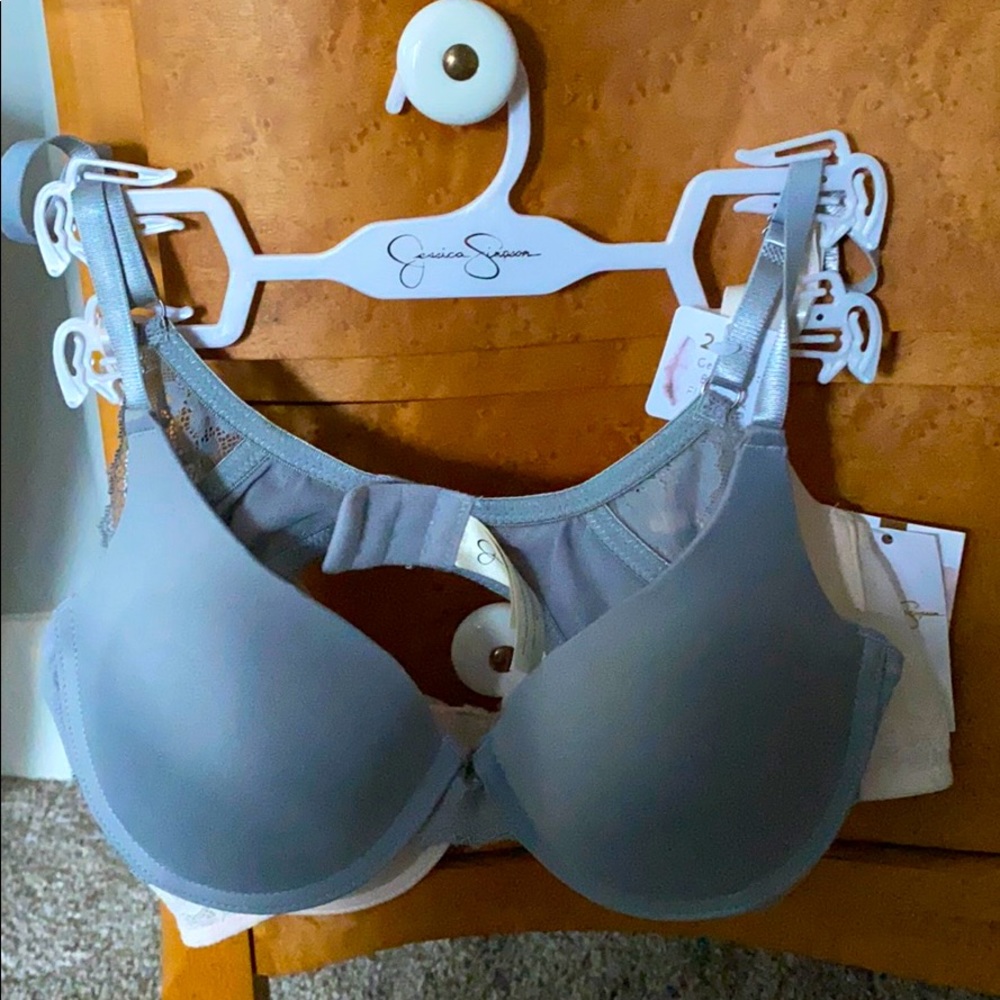 2 pack bras, 36 B